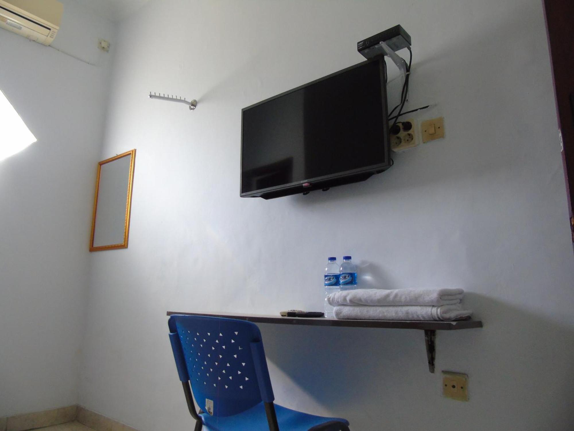 Hotel Permata Zamrud Cirebon Ruang foto