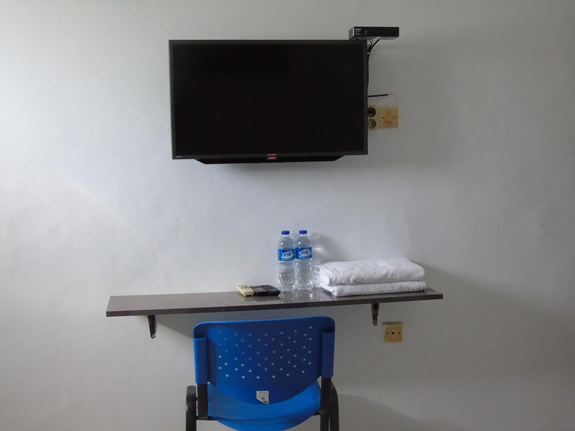 Hotel Permata Zamrud Cirebon Ruang foto